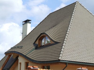 Pokrycia dachowe / Ceramiczne - Karpiówka – ponadczasowa estetyka i trwałość ceramicznej dachówki
