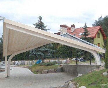 Konstrukcje - Drewniane dachy paraboliczno-hiperboliczne 