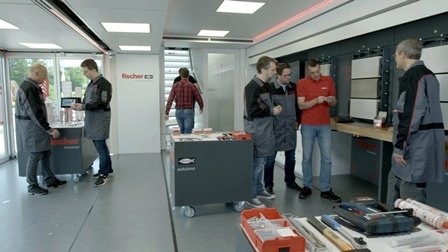 Maszyny i narzędzia - Mobilna Akademia fischer rusza w Polskę - warsztaty, testy mocowań i konkursy